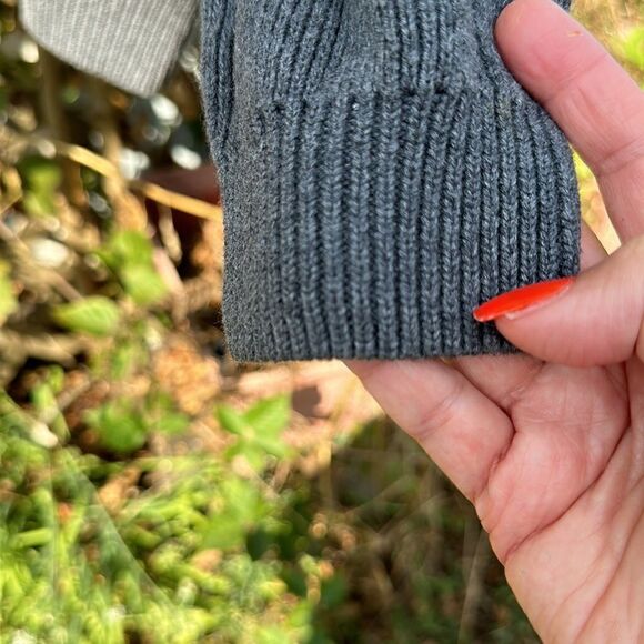 ✨EUC ARROW Men’s Crew Sweater Window pane 100% Cotton Grey Pullover SZ M - Picture 5 of 11